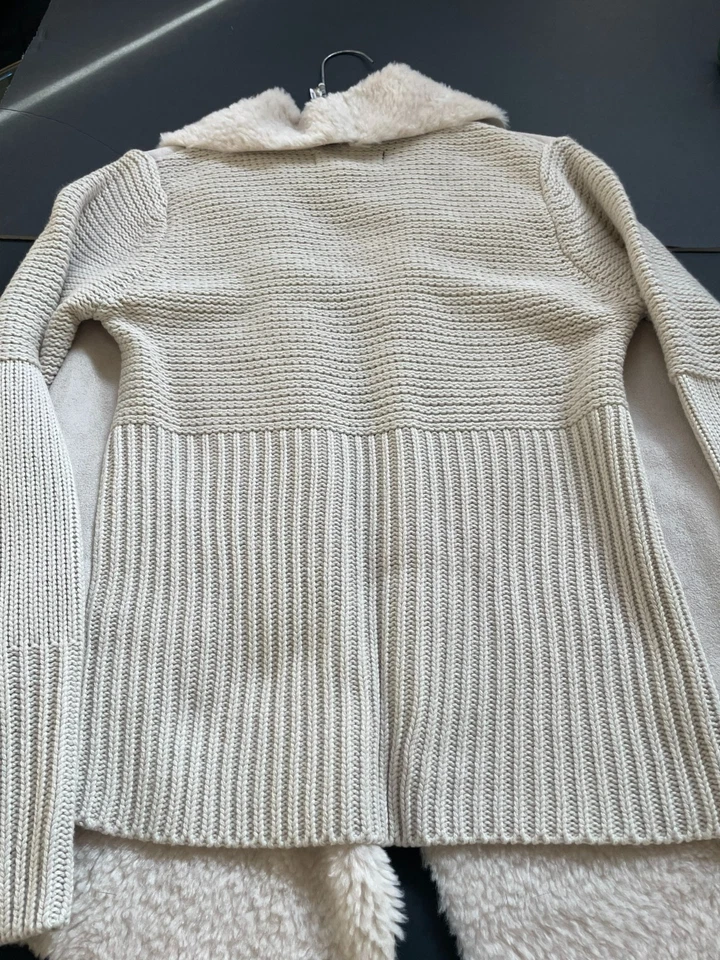 Cardigã feminino Context Lord & Taylor exclusivo branco macio camurça sintética novo com etiquetas pequeno - Imagem 3 de 4