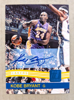 2010 11 Donruss Signatures #203 Kobe Bryant #19/49 Auto