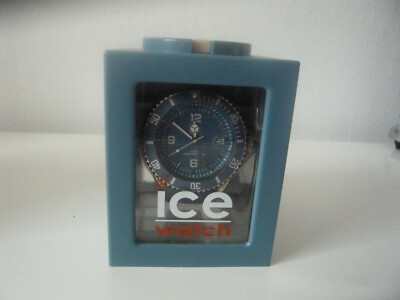 Einen '' Swatch '' Uhr.