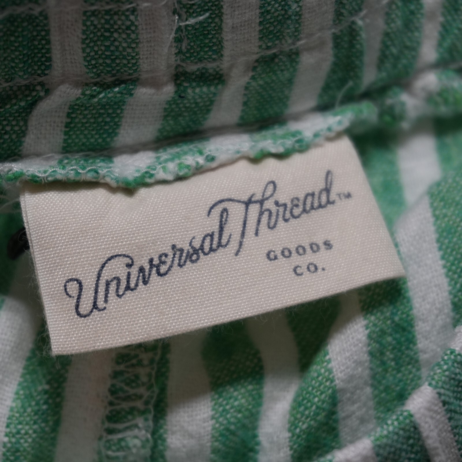Universal Thread Shorts Small Green Vertical Stri… - image 9