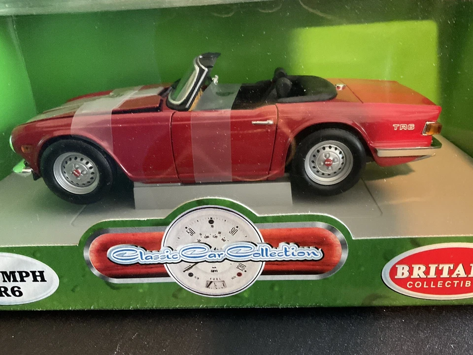 ERTL Gran Bretaña Coleccionables 1:18 Triumph TR6 Rojo Nuevo en Caja Foto 2 de 4