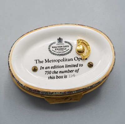 Halcyon Days Enamels Trinket Music Box Metropolitan Opera La