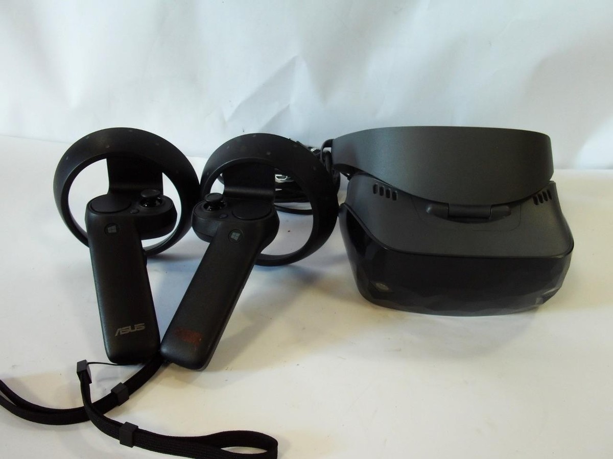 Asus Windows Mixed Reality Headset with Motion Controllers NR002