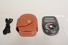 Weston Master II Universal Exposure Meter - Model 735 - w/Case. Tested good 451