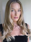 Margot Robbie  Signed Auto 8 x 10  Photograph