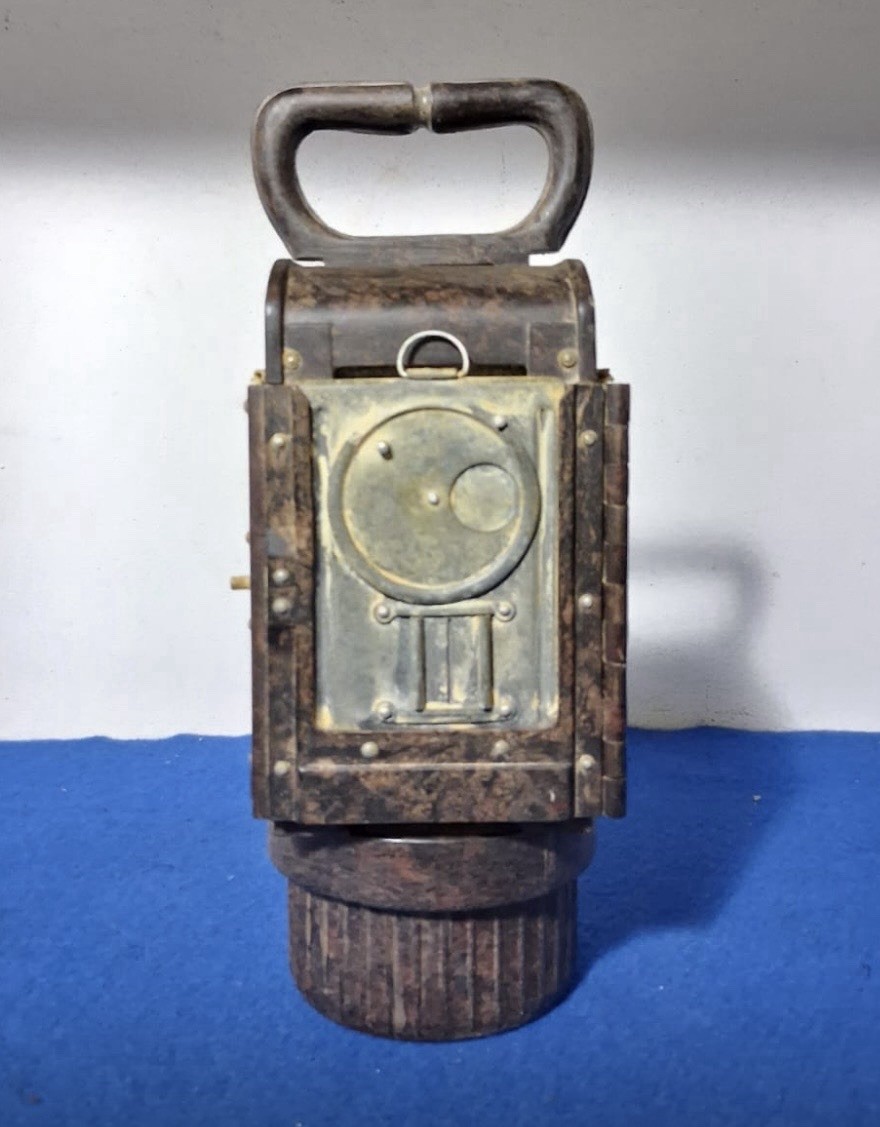 Lampada Guerra Tedesca