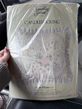 VTG Something Special CANDLEWICKING Heart Pillow Kit 80137   14" x 14" Unopened