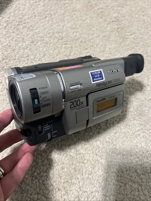 Sony Handycam CCD-TRV37 Video 8 XR Camcorder Player Untested Hi8