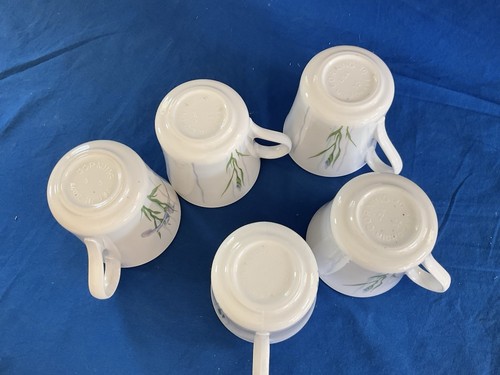 Vintage Set of 5 Corning Corelle Shadow Iris Coffee Cups Mugs - Picture 4 of 4