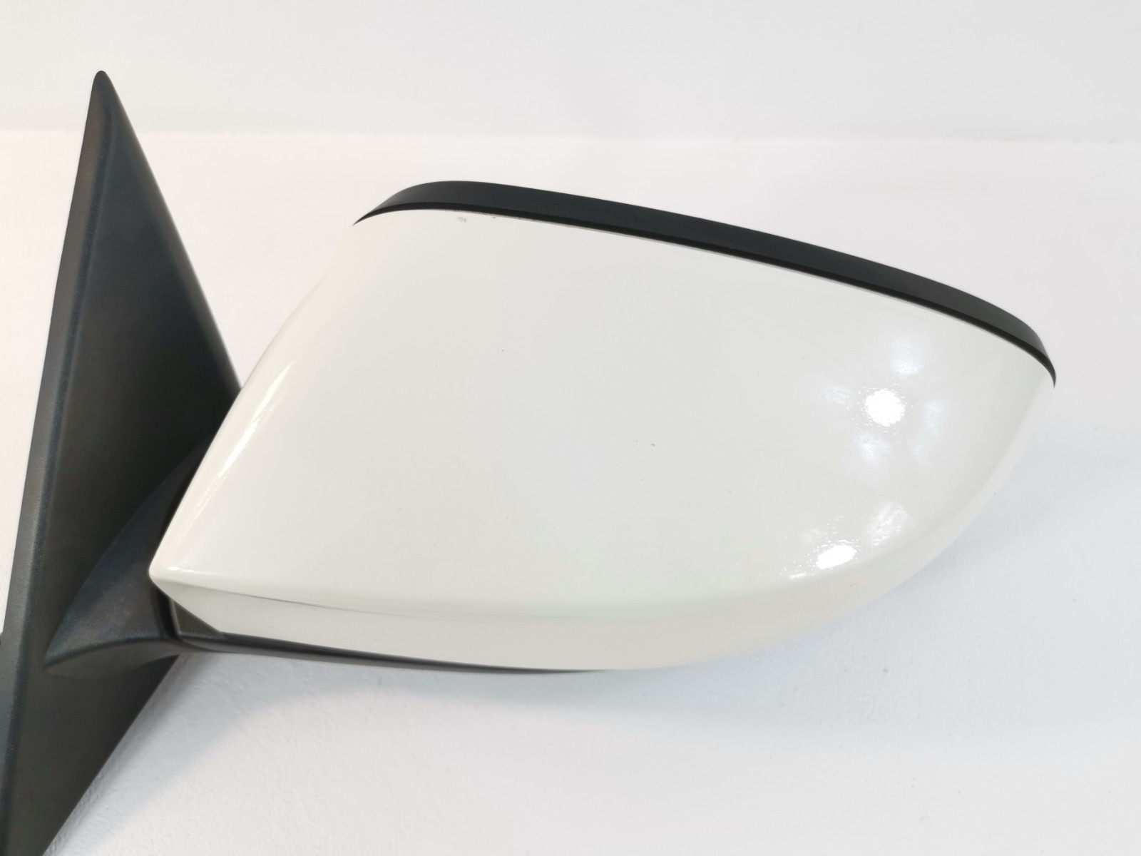 Maserati Ghibli S 3.0L AWD 2018  Front Left Side Blind Spot Wing Mirror OEM