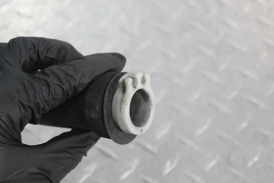 Kawasaki Ninja ZX11 ZX1100D 1994 empuñadura del acelerador derecho Foto 3 de 4