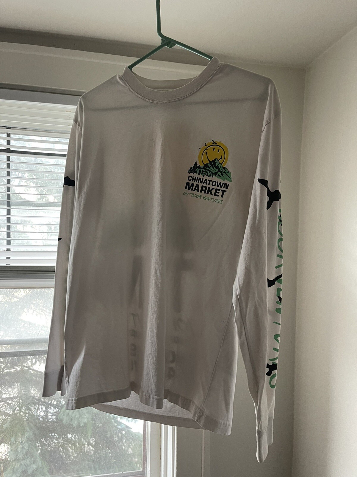 Urban Outfitters Chinatown Market Outdoor Ventures Long sleeve Shirt Sz M –  ASA College: Florida