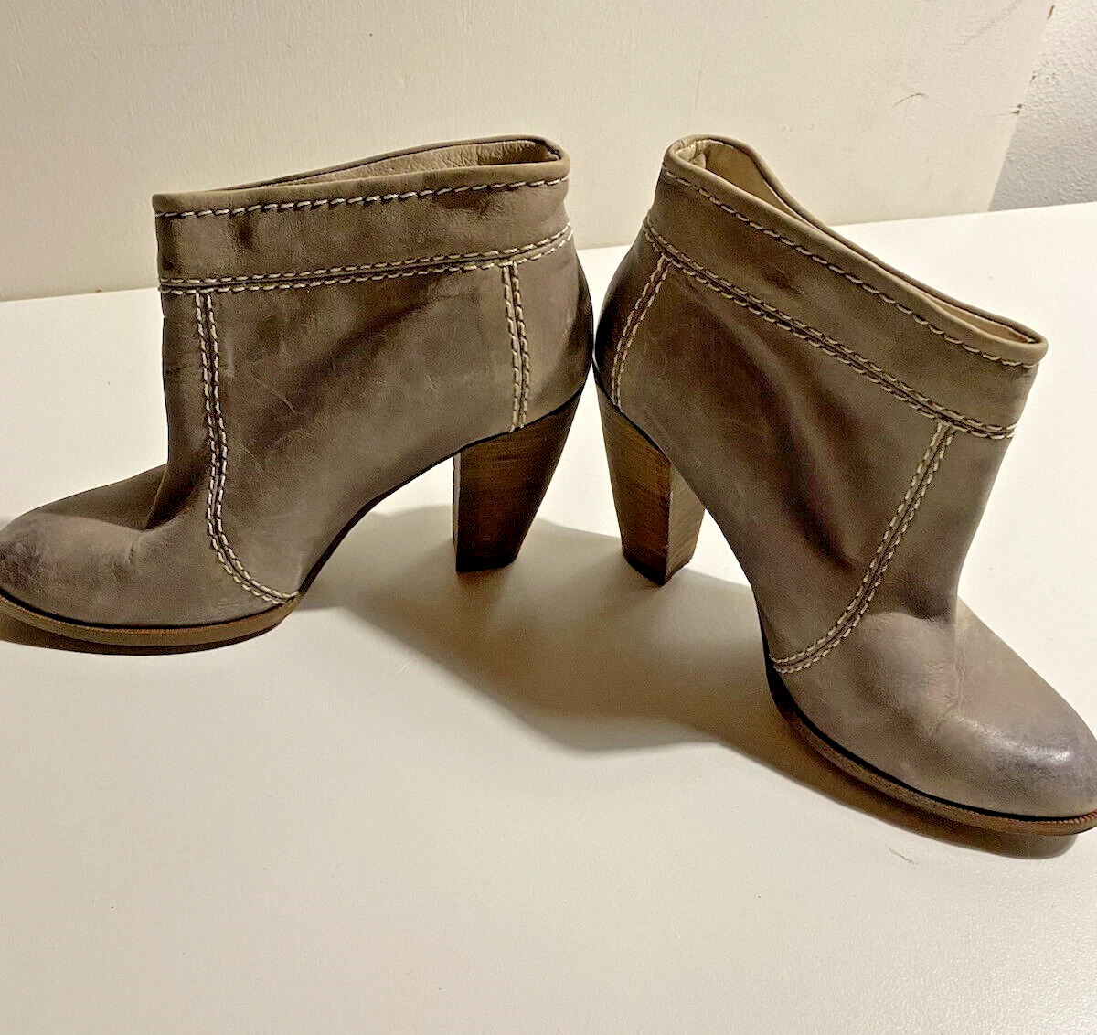 Grey ankle shop boots size 5