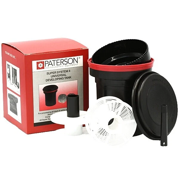 Equipo de desarrolladores Paterson Cuarto oscuro