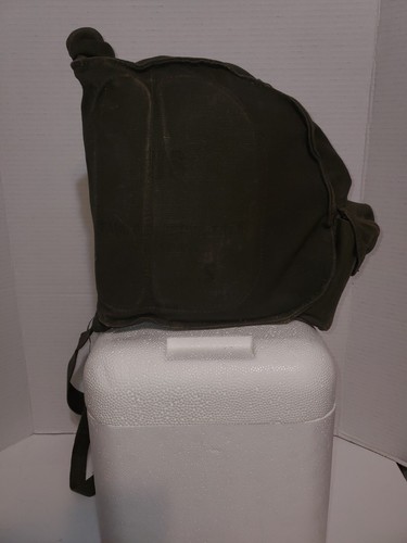 U. S. M-17 GAS MASK W/ CHEMICAL HOOD, WATERPROOF BAG, & ORIGINAL CARRY BAG - Picture 12 of 14