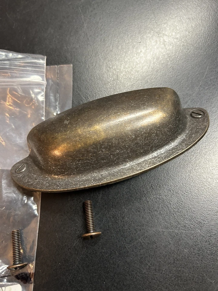 Herrajes de restauración diestro Marston 3,5" gabinete tirador mango latón bronce antiguo Foto 3 de 4