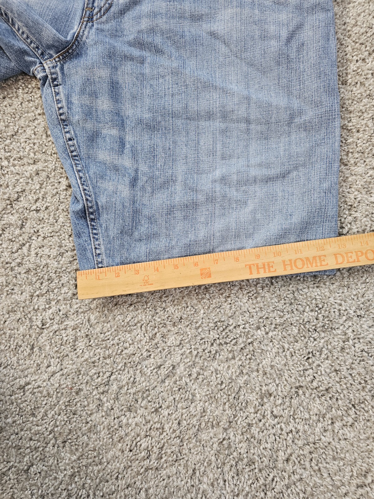 Levi Silver Tag Jean Shorts Men Sz 42/Blue Denim/Baggy-Loose Fit/Cut Off/Vtg.