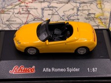 Schuco Model Car 1:87 H0 Alfa Romeo Spider Yellow