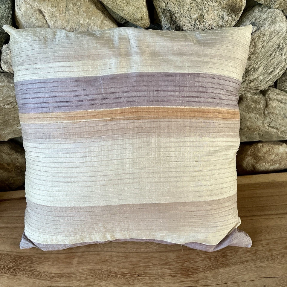 "Dos almohadas cuadradas de 18"" 100 % seda cruda, par de almohadas plisadas a rayas acanaladas púrpura topo" Foto 3 de 4