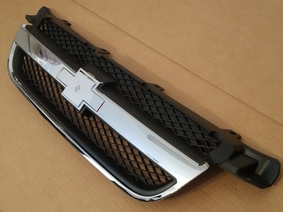 Se adapta a Chevy Aveo 2007-2011 sedán 4 puertas parachoques delantero parrilla nuevo 2008 2009 2010 Foto 3 de 4