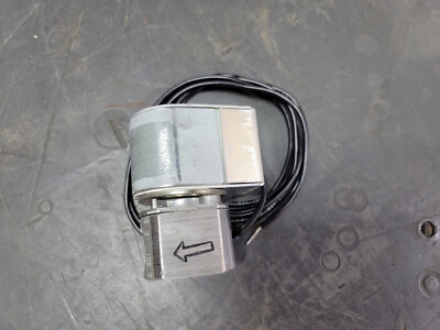 NOS Honeywell V4046C 1062 PILOT GAS VALVE 220V / 240VAC 3/8'' up to 10 PSI