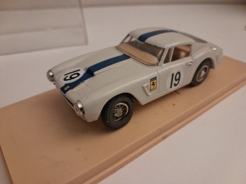 Ferrari 250 GT SWB Competizione 14 24 Heures du Mans 1961 CMC M079