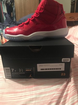 white air force grey tick