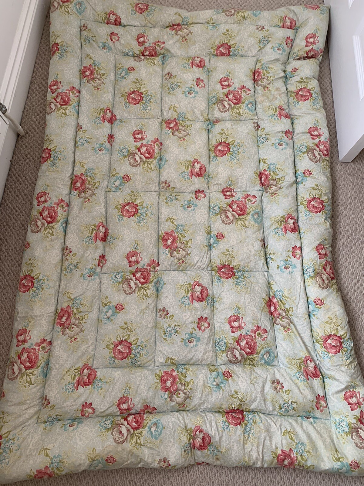 Vintage Eiderdown for sale in UK View 63 bargains