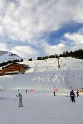 Lech Zurs am Arlberg Ski Vorarlberg Österreichische Alpen Österreich Foto Bild