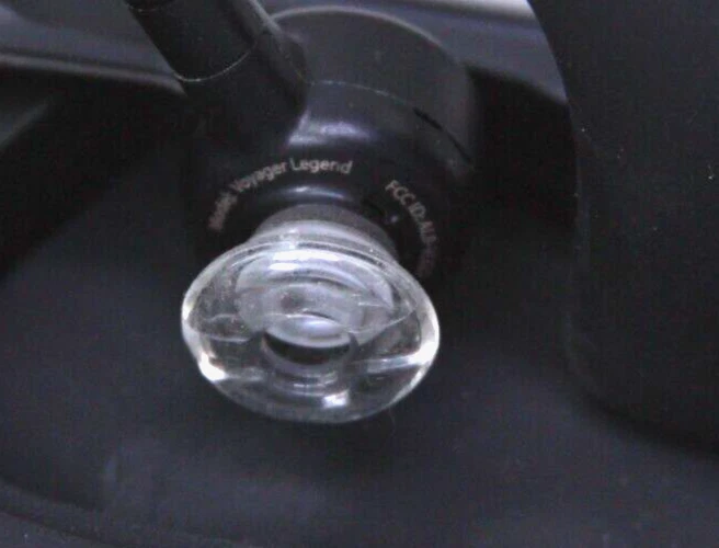 Plantronics VOYAGER LEGEND Bluetooth Headset W Dongle & Charging Case - Tested - Image 4 of 4