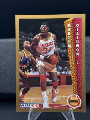 1992-93 Fleer #84 Hakeem Olajuwon