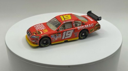 2008 NASCAR Custom Diecast : #19 Elliott Sadler McDonald