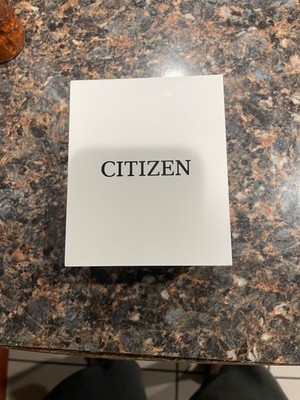 citizen eco-drive mens watch wr100 Green brand new