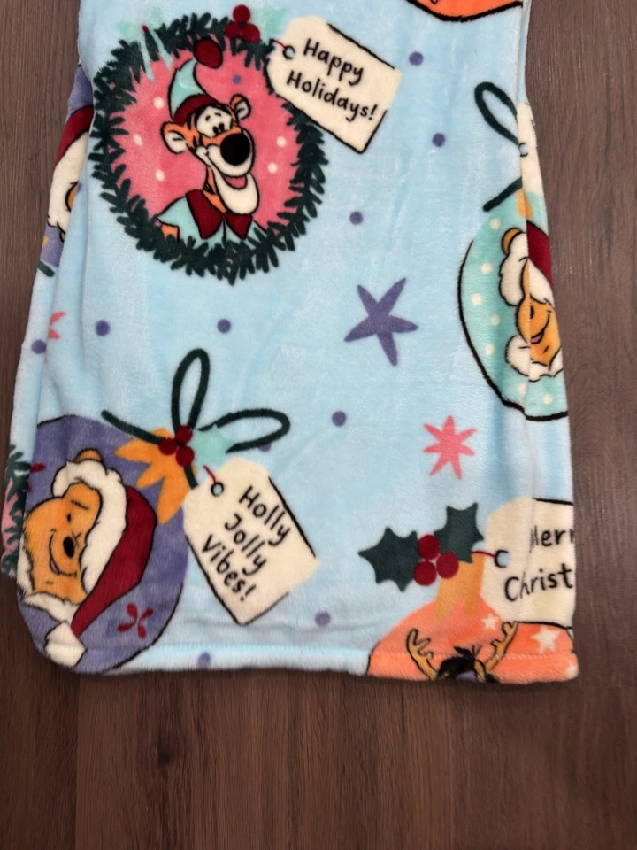 Manta de felpa de Navidad Winnie The Pooh NUEVA Foto 2 de 4