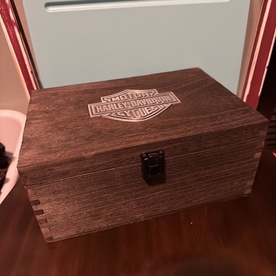 HARLEY DAVIDSON BAR & Shield Premium Whiskey Glass Wooden Box Gift Set