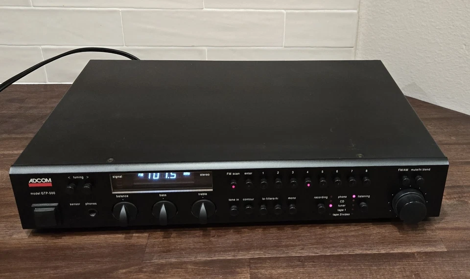 Adcom GTP 500 Pre Amplifier, Excellent Condition. All Accessories & Original Box - Image 4 of 4