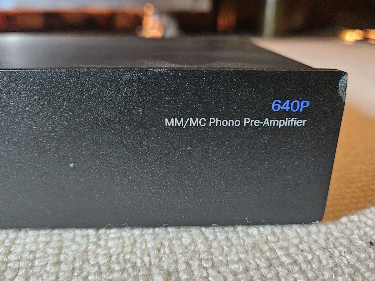 CAMBRIDGE AUDIO 640p Phono Pre-Amplifier MC/MM w/ Power Supply and