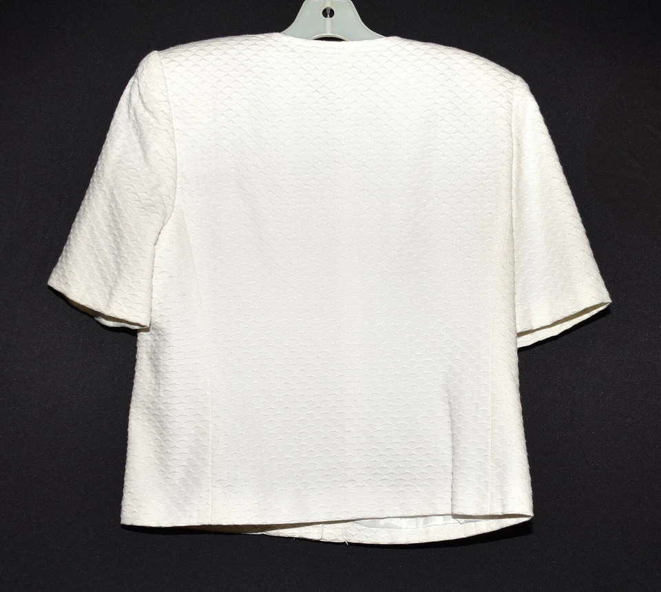 Traje Blazer y Falda Lord & Taylor Blanco Diseño Corte Diamante Manga Corta Talla 8 Foto 3 de 4