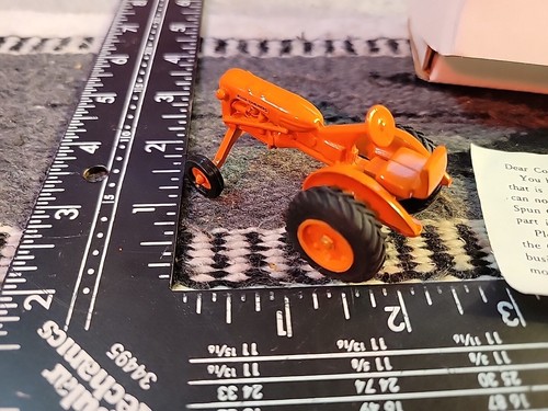 Allis Chalmers B 1/43 Diecast Farm Tractor Replica Collectible - Picture 12 of 13