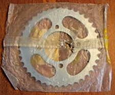Rear Sprocket Suzuki 41T Part Number 64511-24510  NOS