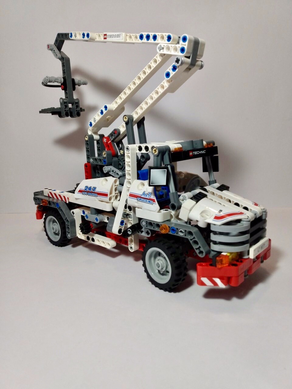 lego technic bucket truck