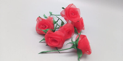 40 x Organza Stoffrosen Satin Rosen 4 cm Durchmesser ROT, ELIT ETNO DEKORATIONEN