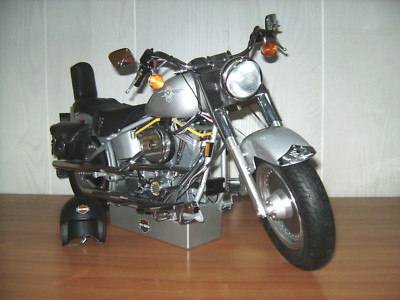 オートバイ・バイク DeAGOSTINI Harley-Davidson FLSTF 1/4 DeAGOSTINI - HARLEY-DAVIDSON FLSTF Fat Boy scala 1:4 COMPLETA
