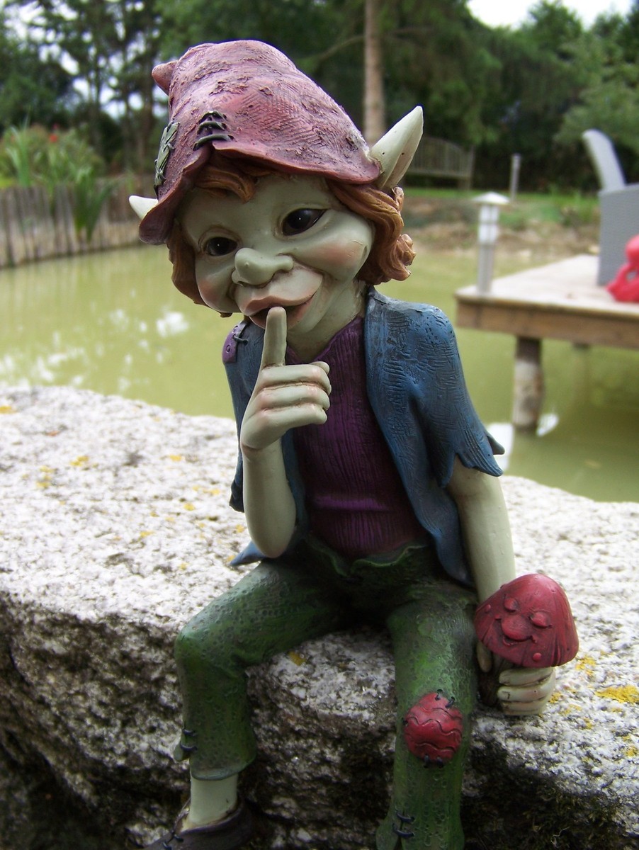 97029 FIGURINE TROLL LUTIN PAPA AVEC BEBE ENFANT 19 CM HEROIC FANTASY