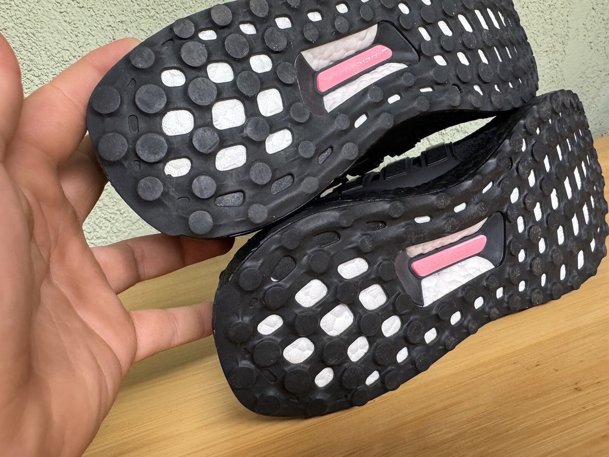 Size 10 - Women\'s adidas UltraBoost 5.0 DNA Black Sneakers Shoes GV 8743‎ Amazon.com | Adidas Women main image 2