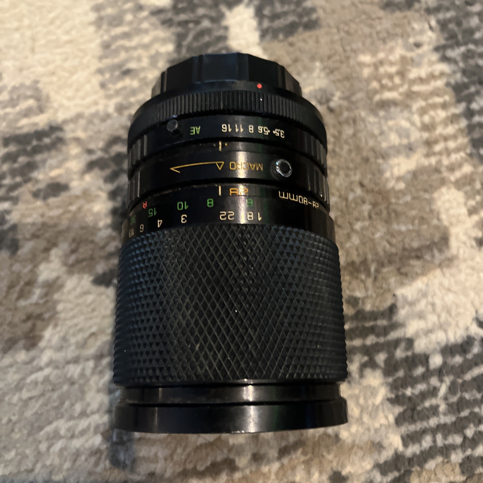 Soligor C/FD 28–80mm f/3.5–4.5 Macro Zoom Lens – Canon FD Mount – Vintage Japan.