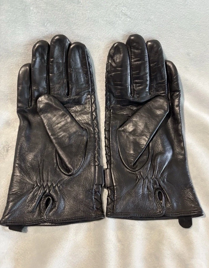 Guantes de conducción Ugg tejidos negros talla mediana/grande Foto 2 de 3