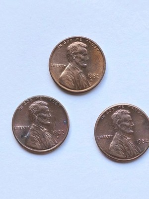 1982 D Lincoln Penny ,  1982 NMM  Lincoln Penny,  Double Die, Off Center,  2.5g