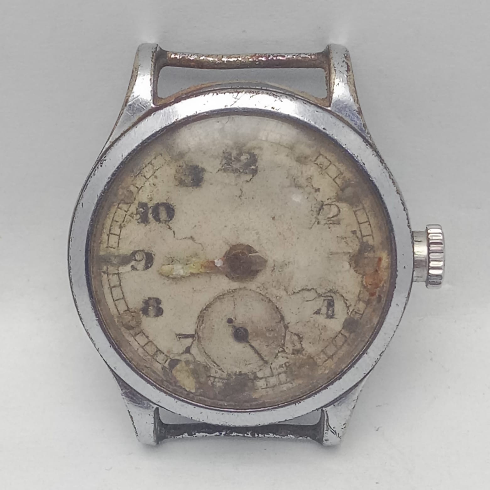 Winding Revue Parts Military Watch (1940-1949)  for Vintage ATP Thomman Manual - vintagewatches.pk