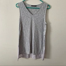 Doe & Rae Gray Ribbed Sleeveless Tank Top Button Detail